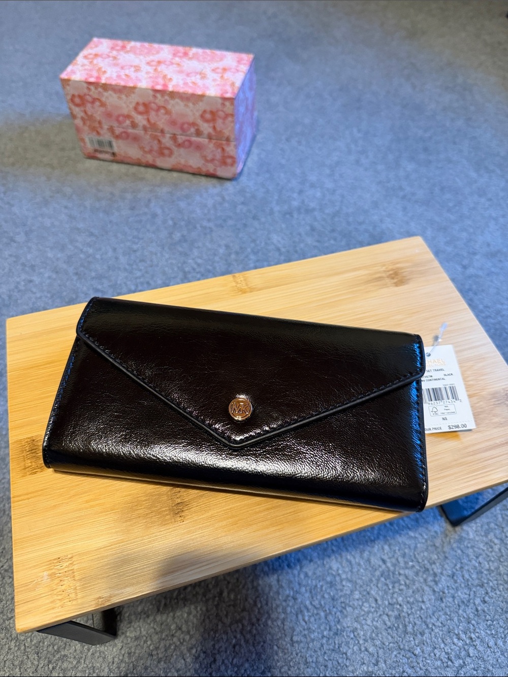 Michael Kors Black Leather Envelope Wallet - Women Bags NEW With TAGS